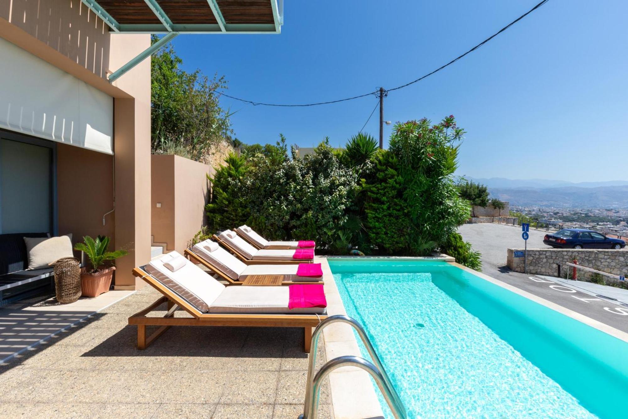Unlimited Blue Villa Chania  ภายนอก รูปภาพ