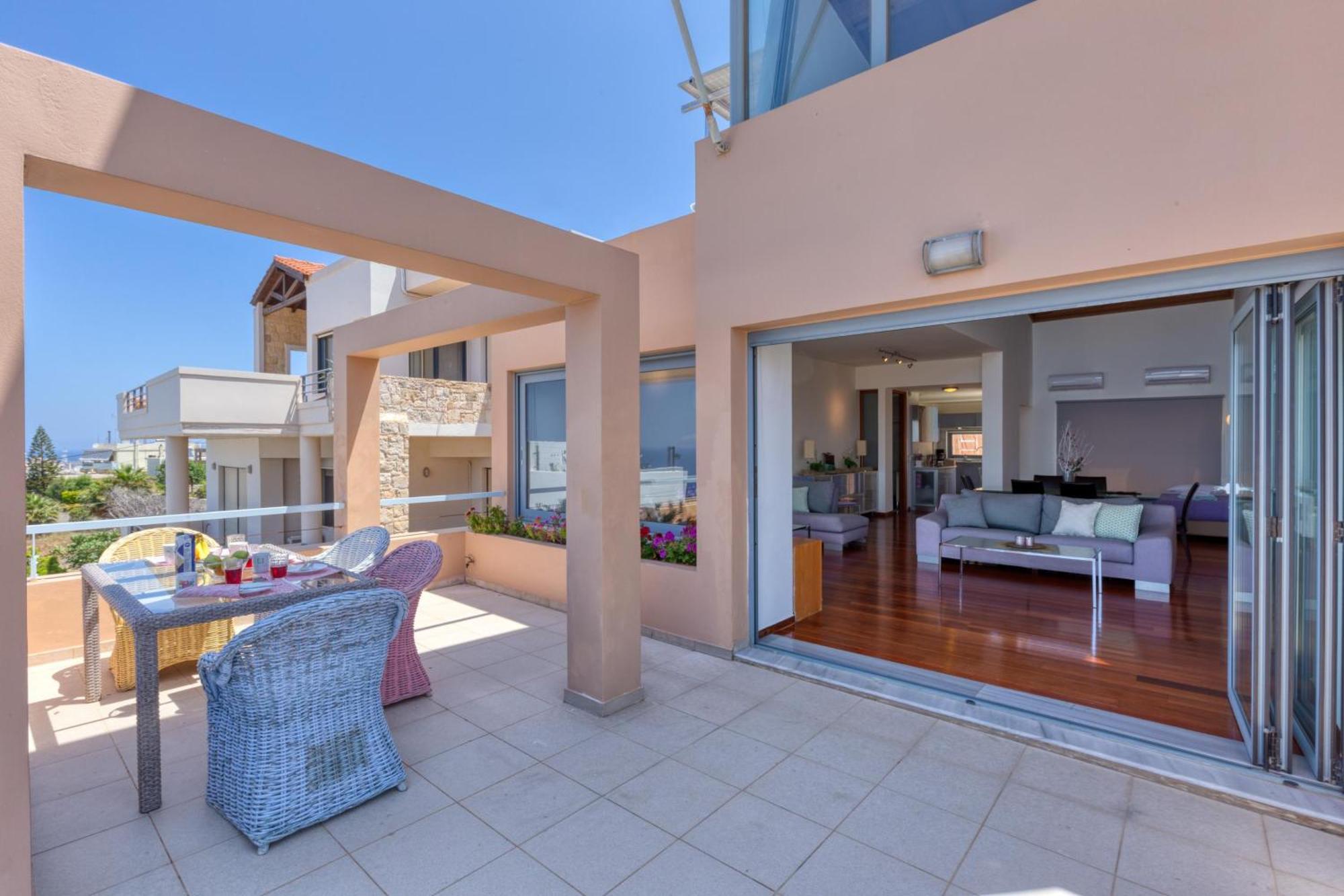 Unlimited Blue Villa Chania  ภายนอก รูปภาพ