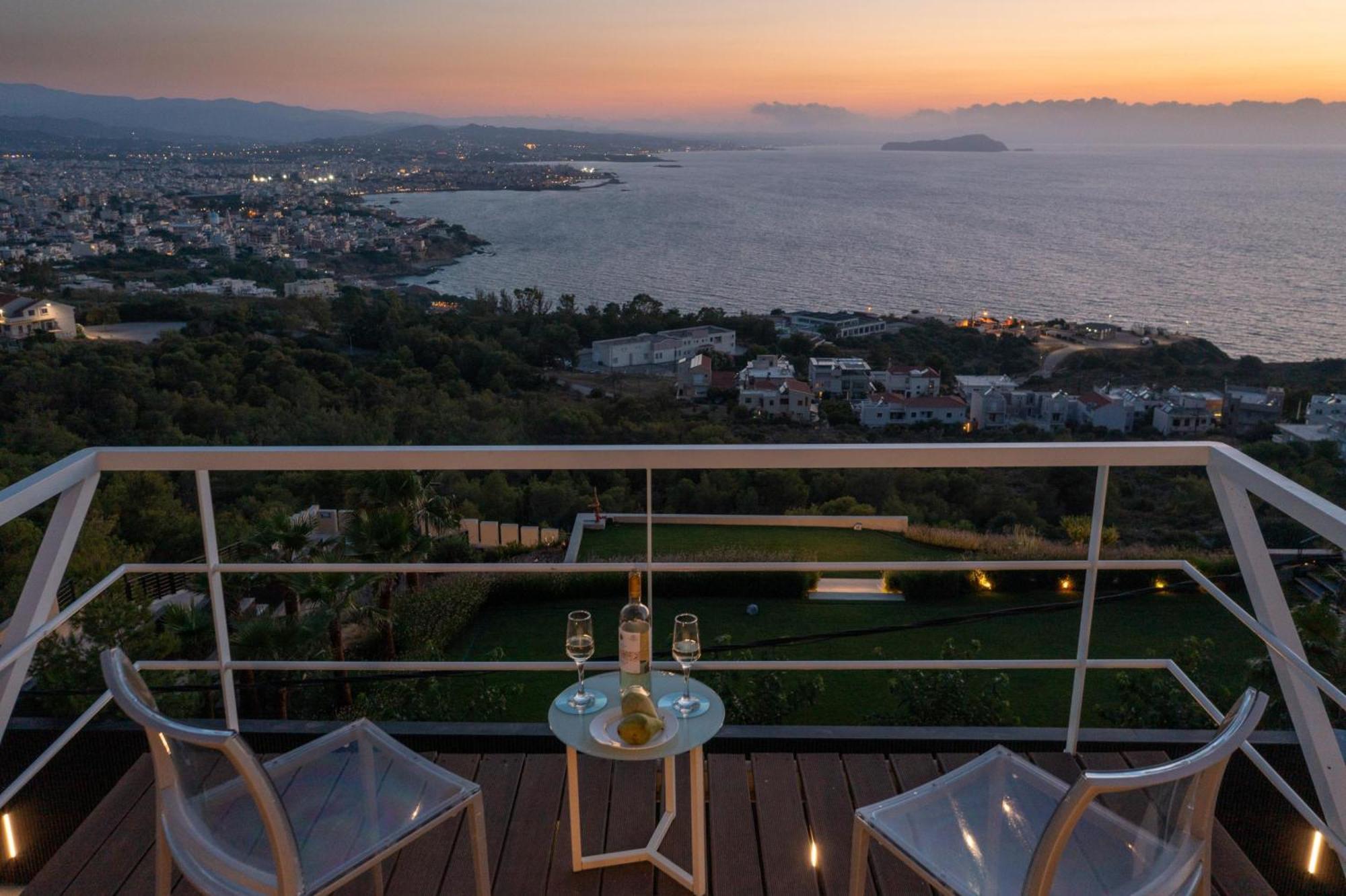 Unlimited Blue Villa Chania  ภายนอก รูปภาพ